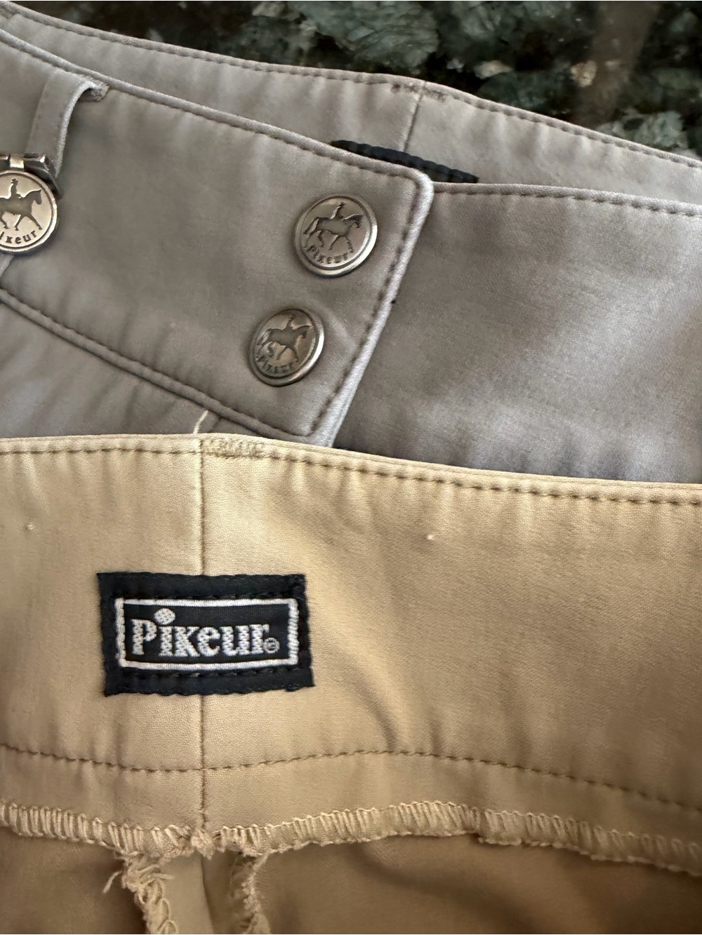 Pikeur Womens Breeches Lot Of 2 Size 30L EUC
Tan Gray High Rise Lightweight - Picture 11 of 16
